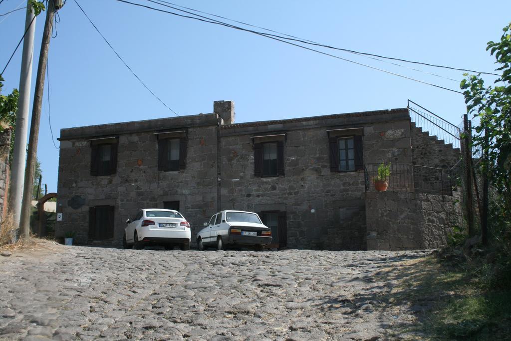 Assos Bohemian Hotel Exterior foto
